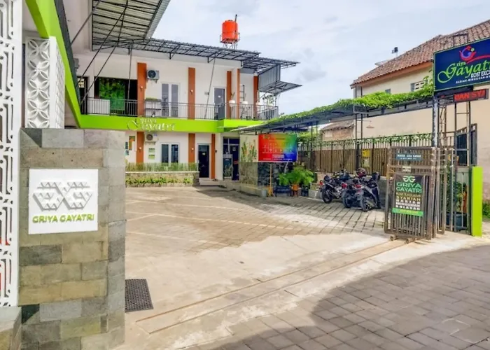 Griya Gayatri Monjali Syariah Hotel Kejayan